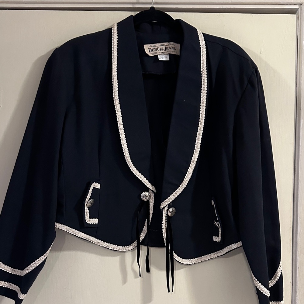 Western Denim&Co Black Blazer with White Accents